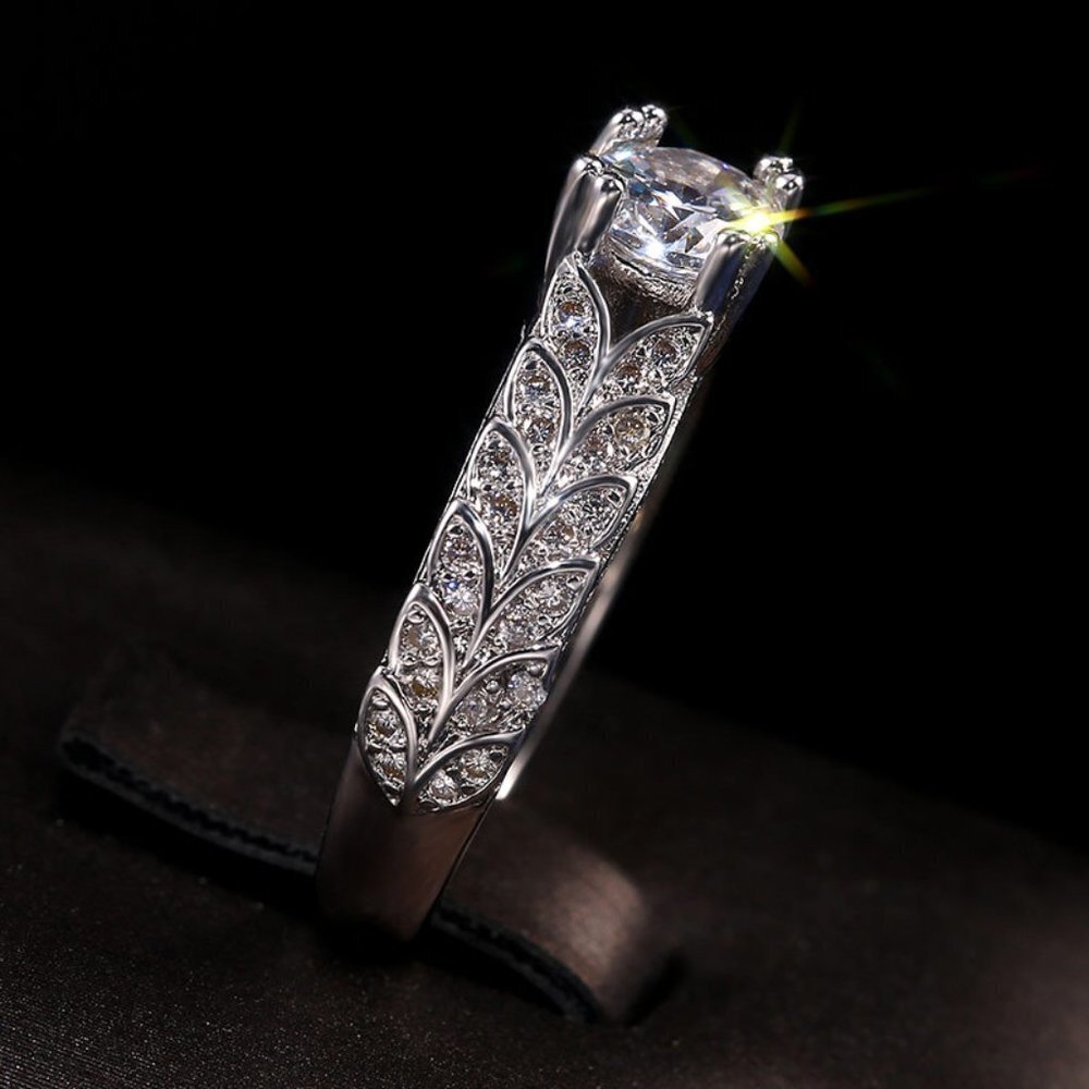 🍁 925 Silver Crystal Zircon Stone Unique Leaf Design Ring for Women, VIP341 - Picture 4 of 10